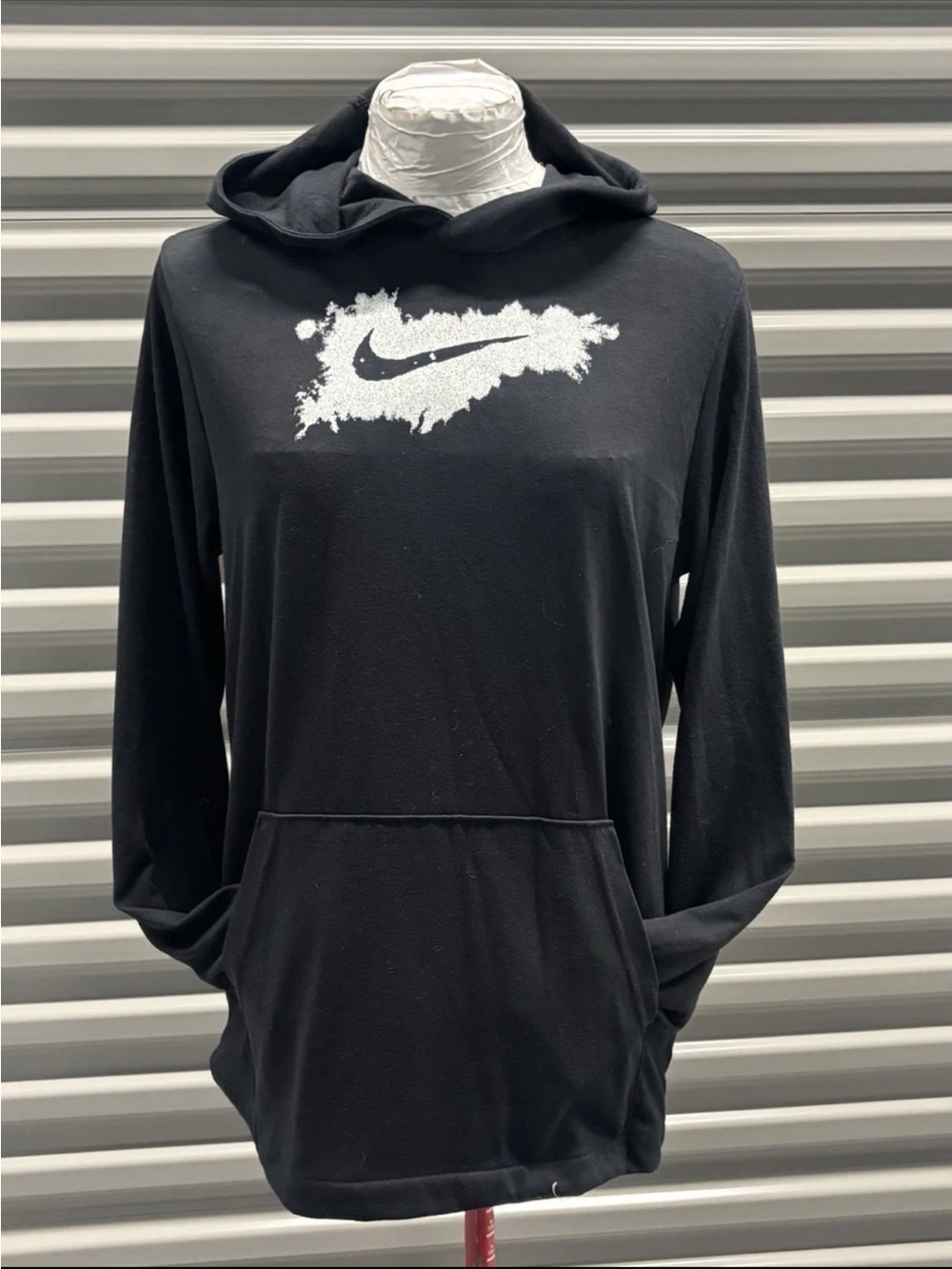 Nike Standard Fit Light Weight Pull Over Graphic Print Swoosh Logo Hoodie SZ.XL